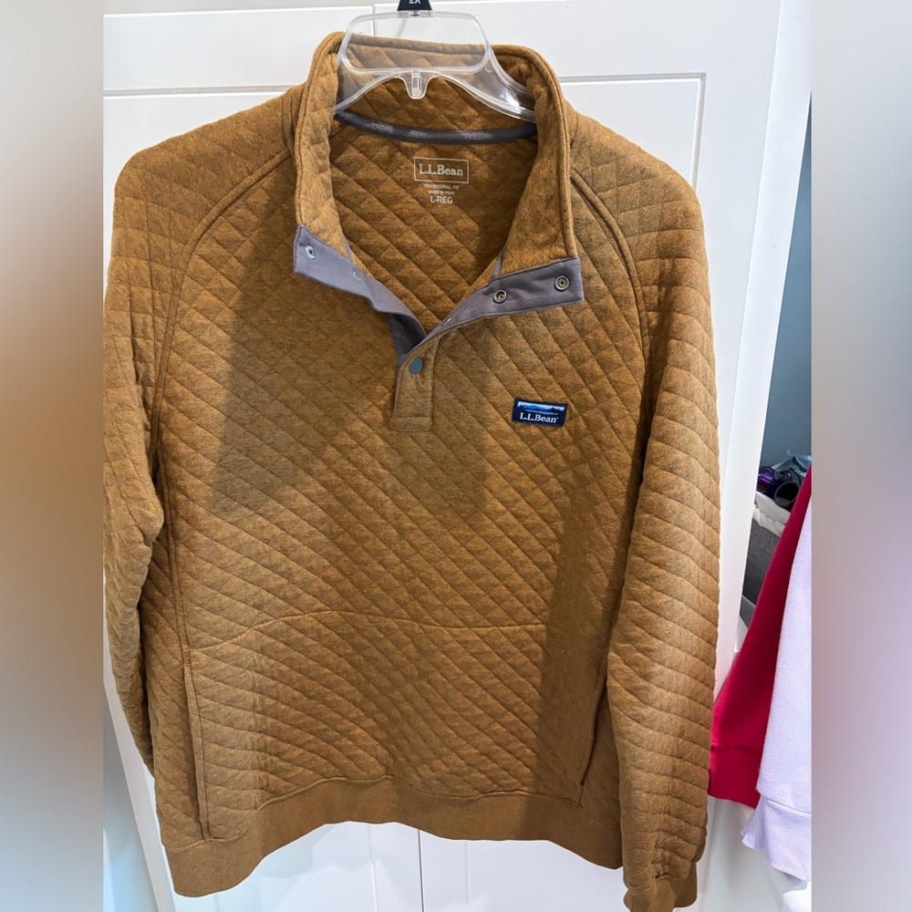 L.L. Bean Men's Brown Quilted Pullover